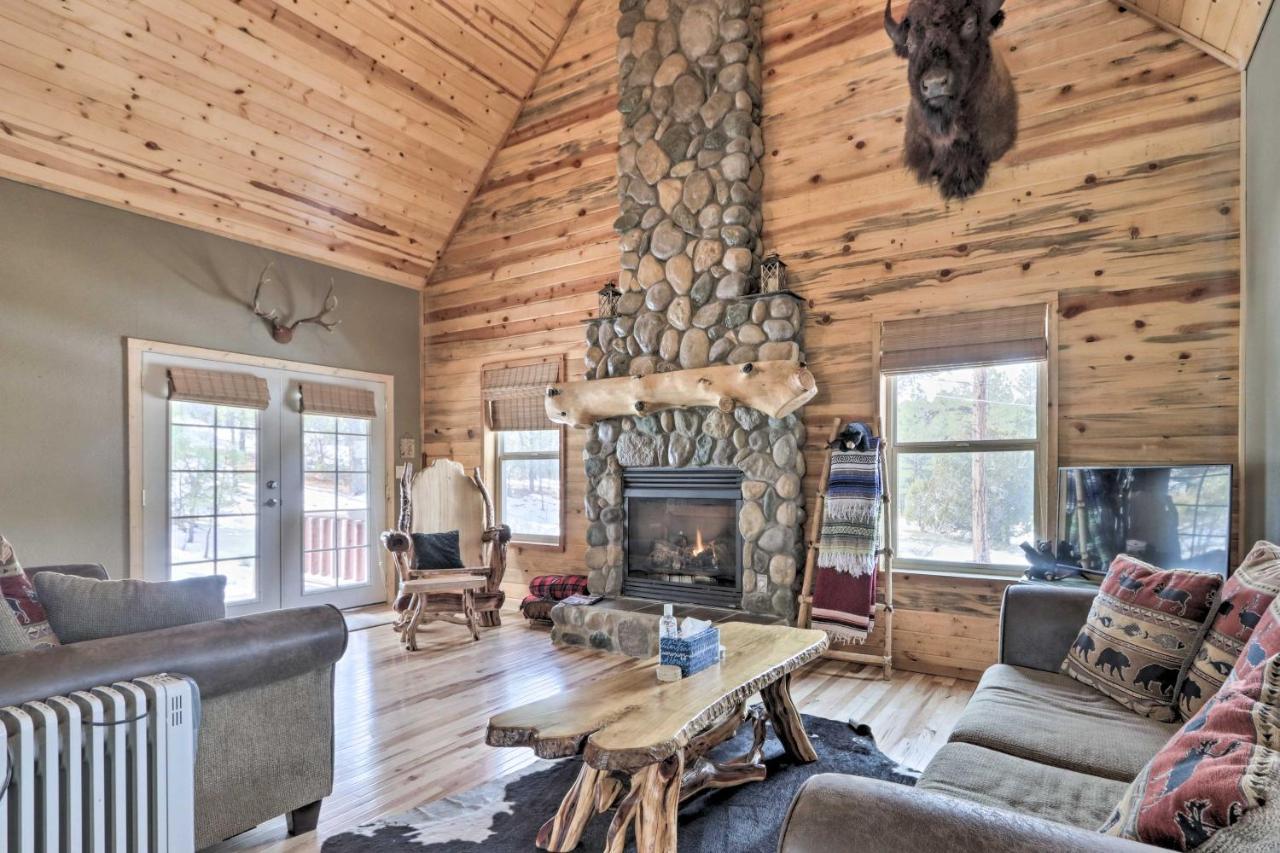 Cozy Heber-Overgaard Cabin With Fire Pit, Game Room! Εξωτερικό φωτογραφία